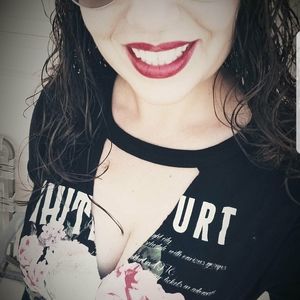 Meet your Posher, Andrea